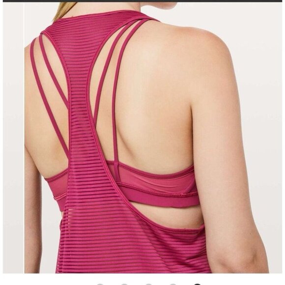Lululemon Fully Flexed Two In One Tank Ruby Red Bra Sz 4 W1AYTS - Picture 2 of 6